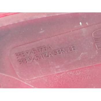 PILOTO TRASERO DERECHO 5P8945096A 