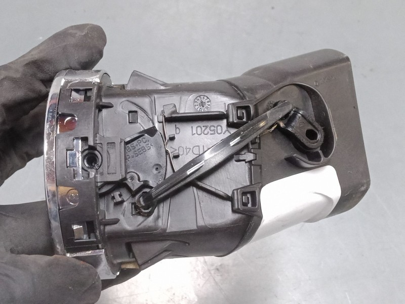 Recambio de aireador izquierdo para peugeot 308 i (4a_, 4c_) 1.6 16v referencia OEM IAM   