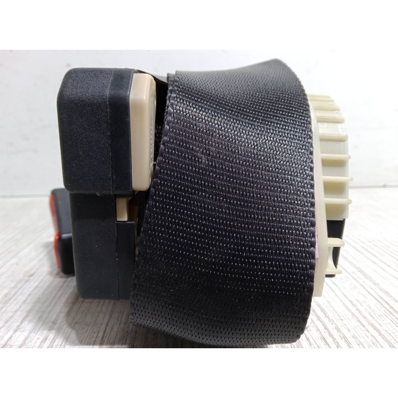 Recambio de anclaje cinturon trasero izquierdo para ford focus ii (da_, hcp, dp) 1.6 tdci referencia OEM IAM   