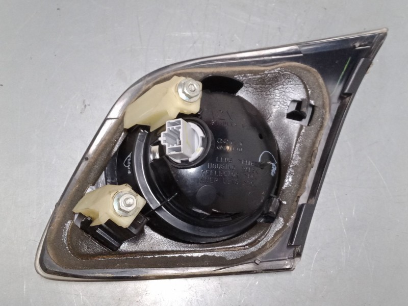 Recambio de piloto trasero porton izquierdo para mazda 3 (bk) 1.6 di turbo referencia OEM IAM P2913L  