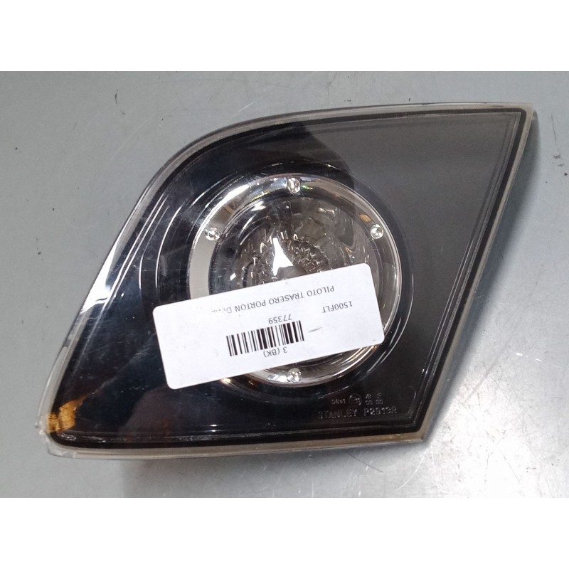 Recambio de piloto trasero porton derecho para mazda 3 (bk) 1.6 di turbo referencia OEM IAM P2913R  