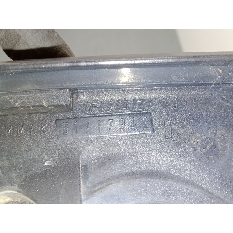 Recambio de piloto trasero porton derecho para fiat stilo van (192_) 1.9 jtd (192dxe1a) referencia OEM IAM 51717942  