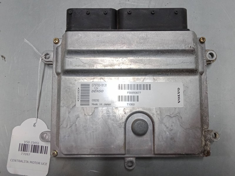 Recambio de centralita motor uce para volvo v50 (545) 2.4 referencia OEM IAM OEM: 0797009133  P30650677