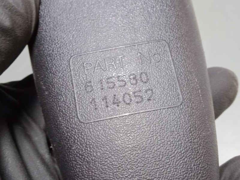 Recambio de anclaje cinturon delantero derecho para volvo v50 (545) 2.4 referencia OEM IAM   