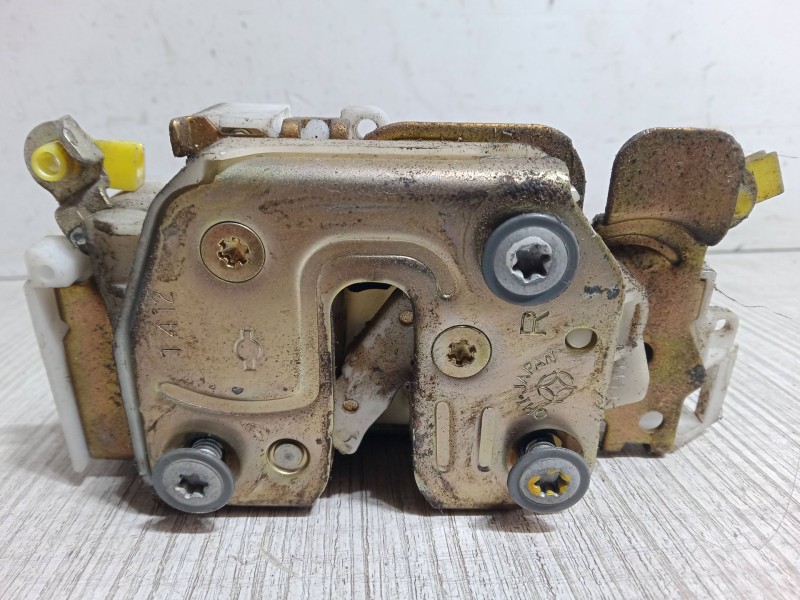 Recambio de cerradura puerta delantera derecha para nissan pick up (d22) 2.5 d referencia OEM IAM   