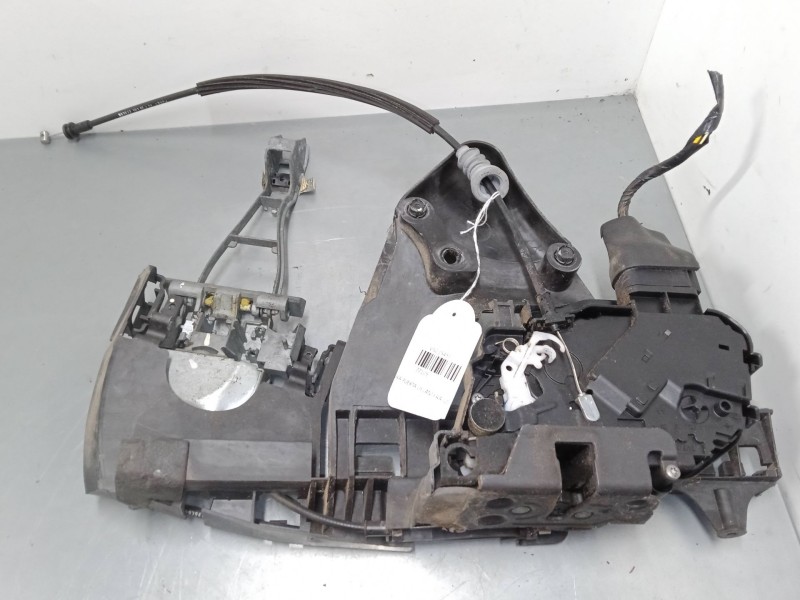 Recambio de cerradura puerta delantera izquierda para volvo v50 (545) 2.4 referencia OEM IAM   