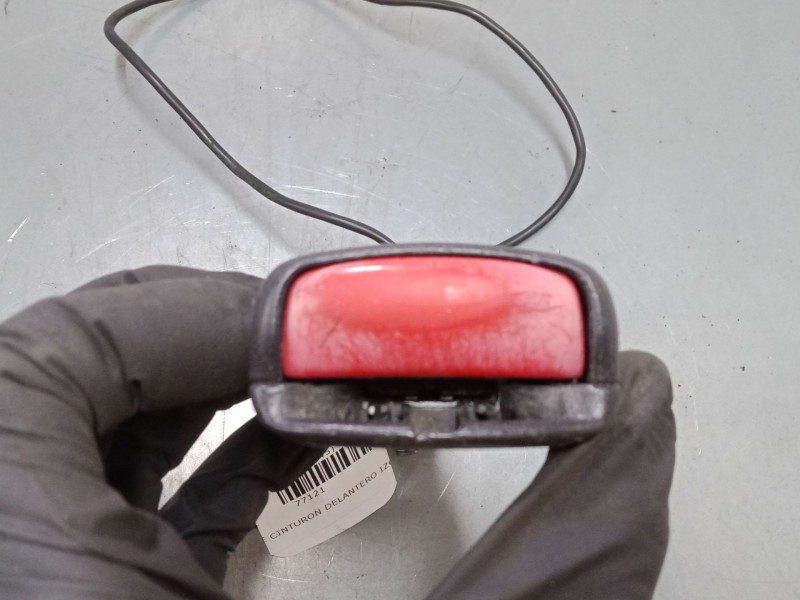 Recambio de anclaje cinturon delantero izquierdo para volvo v50 (545) 2.4 referencia OEM IAM   