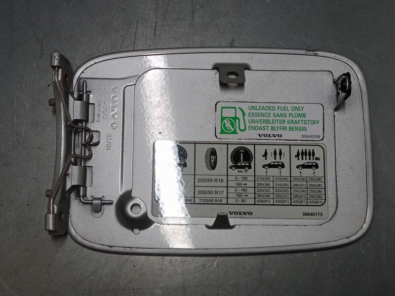 Recambio de tapa exterior combustible para volvo v50 (545) 2.4 referencia OEM IAM   