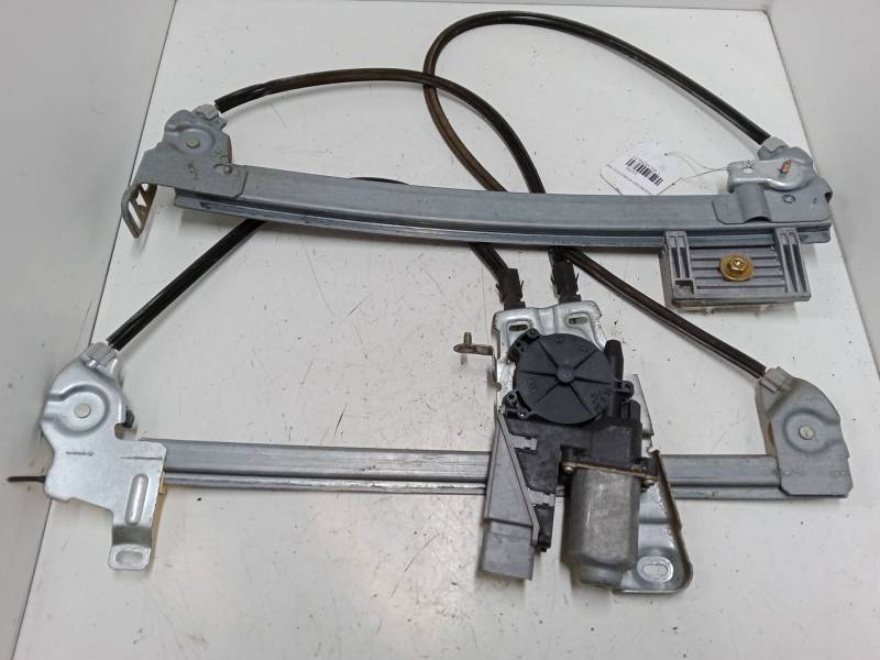 ELEVALUNAS ELECTRICO DELANTERO DERECHO 400620G 