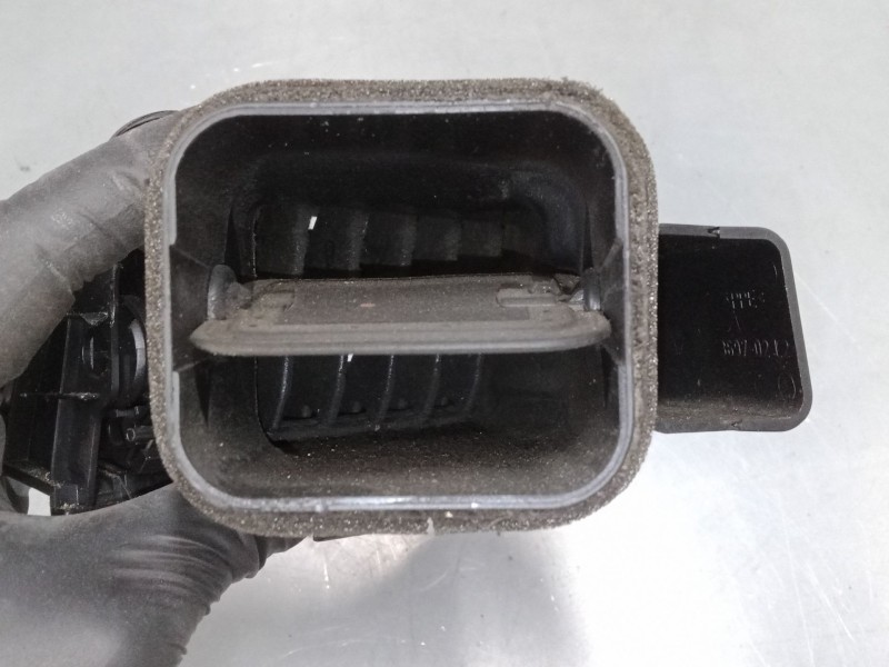 Recambio de aireador izquierdo para bmw 3 (e46) 320 d referencia OEM IAM    Recambio de aireador izquierdo para bmw 3 (e46) 320 d referencia OEM IAM