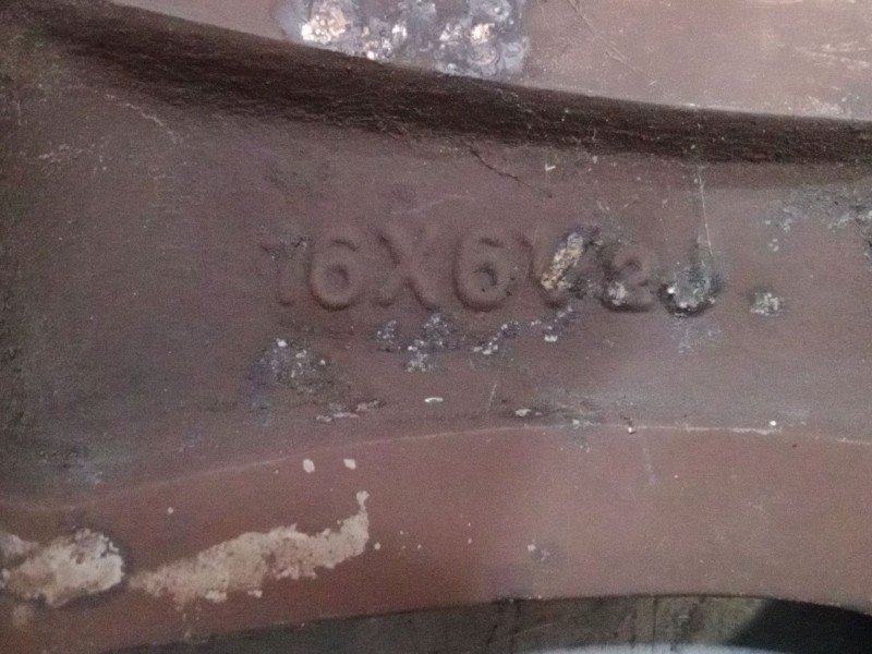 Recambio de llanta aluminio 16´´ para mazda 3 (bk) 1.6 di turbo referencia OEM IAM   