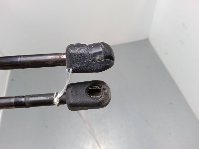 Recambio de amortiguadores malet/porton para mazda 3 (bk) 1.6 di turbo referencia OEM IAM   