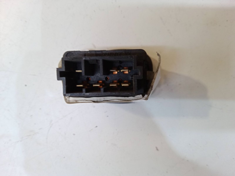 Recambio de mando elevalunas delantero derecho para peugeot 1007 (km_) 1.4 referencia OEM IAM   