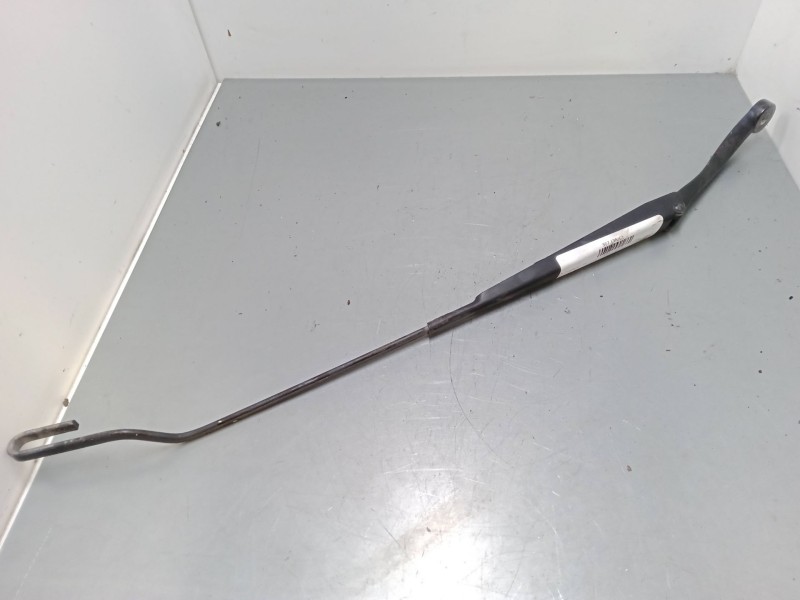 Recambio de brazo limpia delantero izquierdo para peugeot 307 (3a/c) 2.0 hdi 90 referencia OEM IAM   