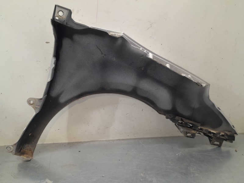 Recambio de aleta delantera izquierda para citroën c4 i (lc_) 2.0 16v referencia OEM IAM   