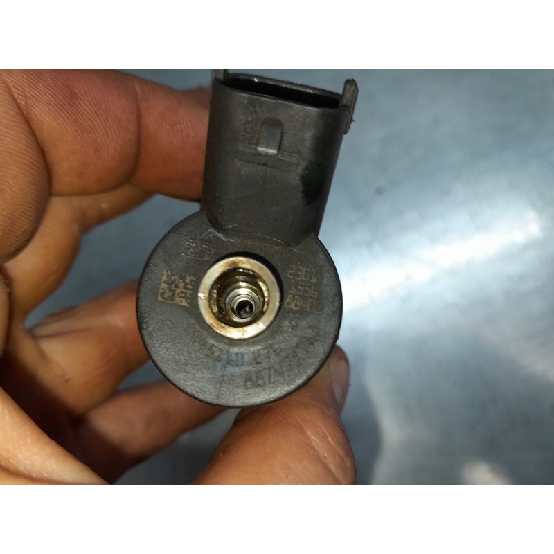 Recambio de inyector para alfa romeo 147 (937_) 1.9 jtdm 8v (937.axd1a, 937.axu1a, 937.bxu1a) referencia OEM IAM 0445110276  