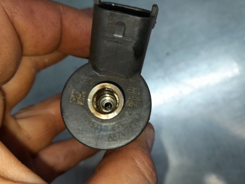 Recambio de inyector para alfa romeo 147 (937_) 1.9 jtdm 8v (937.axd1a, 937.axu1a, 937.bxu1a) referencia OEM IAM 0445110276  