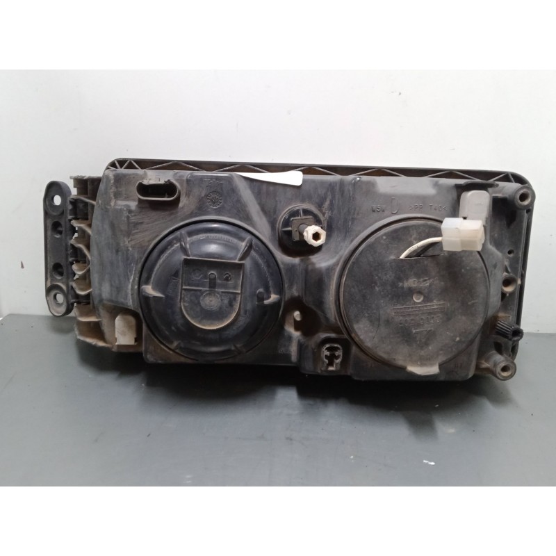 Recambio de faro derecho para iveco stralis ad 260 s 36 y/ps euro5 ad260s36y ps referencia OEM IAM   