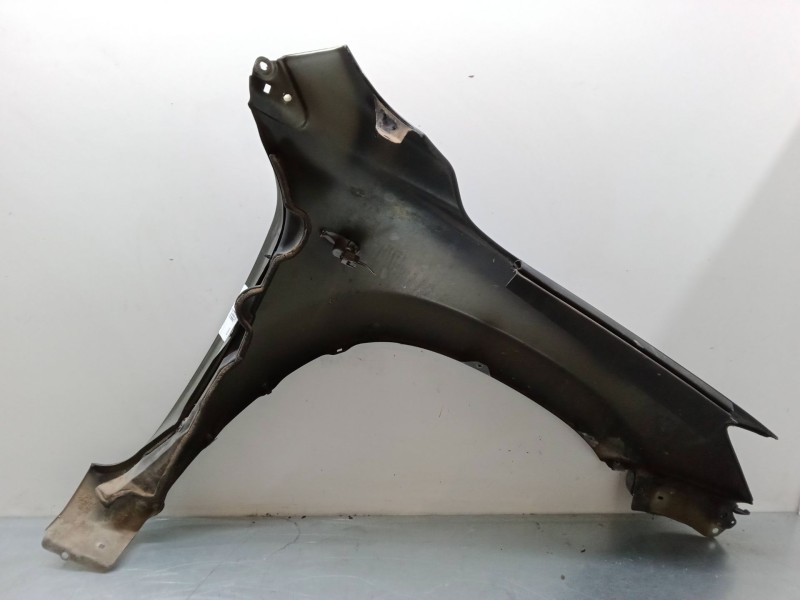 Recambio de aleta delantera derecha para toyota rav 4 iii (_a3_) 2.2 d 4wd (ala30_) referencia OEM IAM   