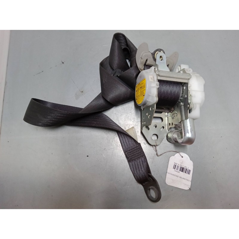 Recambio de cinturon seguridad delantero derecho para toyota rav 4 iii (_a3_) 2.2 d 4wd (ala30_) referencia OEM IAM   