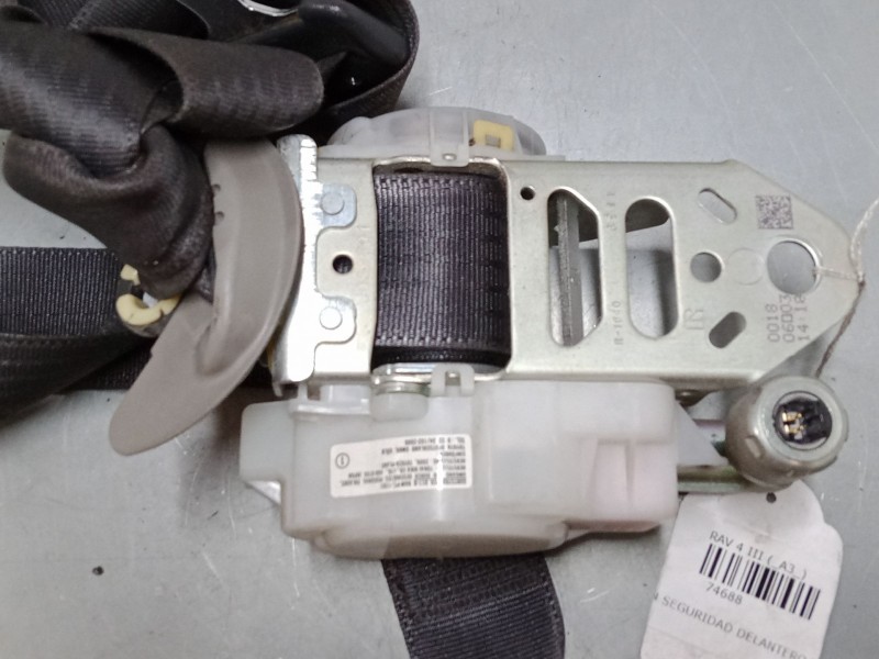 Recambio de cinturon seguridad delantero derecho para toyota rav 4 iii (_a3_) 2.2 d 4wd (ala30_) referencia OEM IAM   