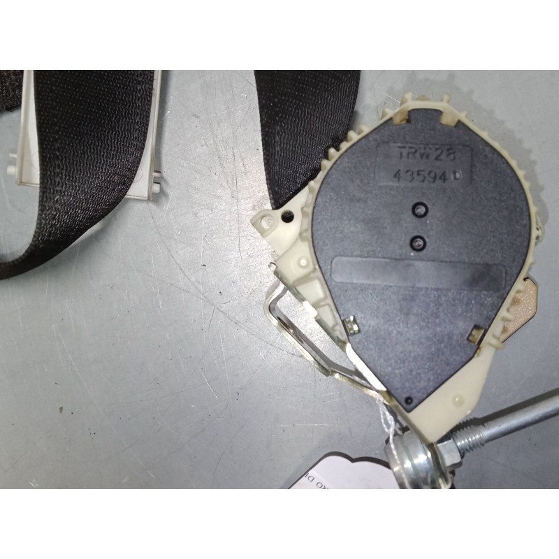 Recambio de cinturon seguridad delantero derecho para opel corsa c (x01) 1.4 (f08, f68) referencia OEM IAM   