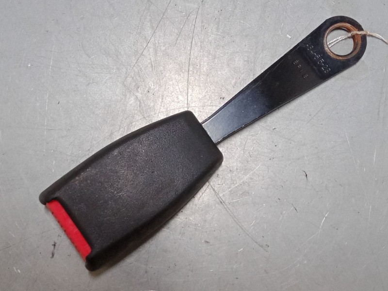 Recambio de anclaje cinturon delantero izquierdo para suzuki vitara cabrio (et, ta) 2.0 16v (ta51, sv420) referencia OEM IAM   