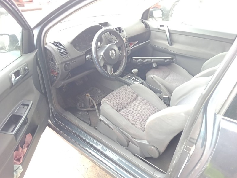 volkswagen polo iv sedán (9a4, 9a2, 9n2, 9a6) del año 2003