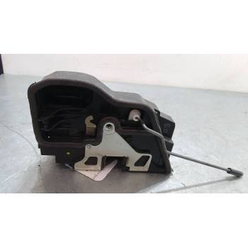 CERRADURA PUERTA DELANTERA DERECHA 51217202146 