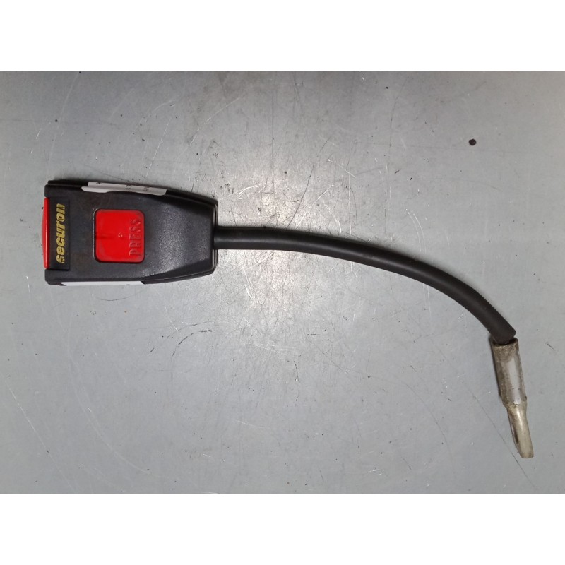 Recambio de anclaje cinturon delantero derecho para ssangyong korando todo terreno, abierta (k4) 2.2 d referencia OEM IAM   