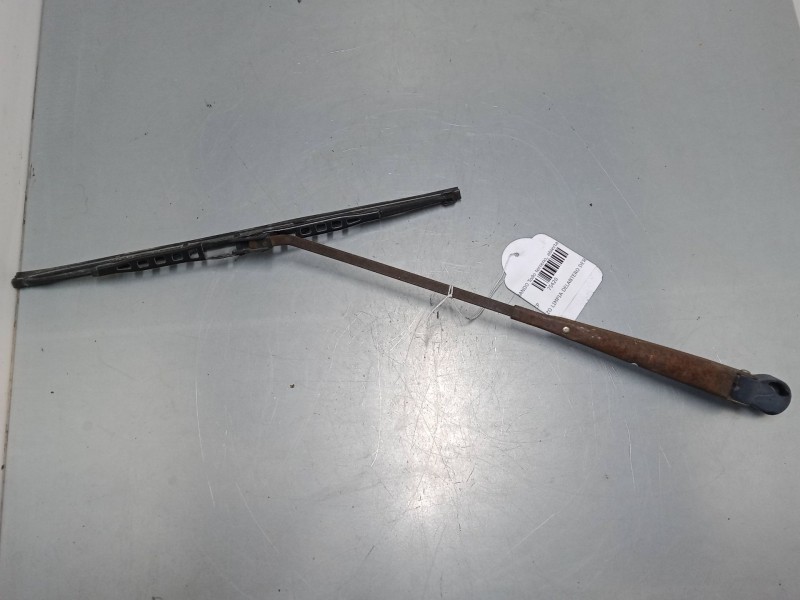 Recambio de brazo limpia delantero derecho para ssangyong korando todo terreno, abierta (k4) 2.2 d referencia OEM IAM   