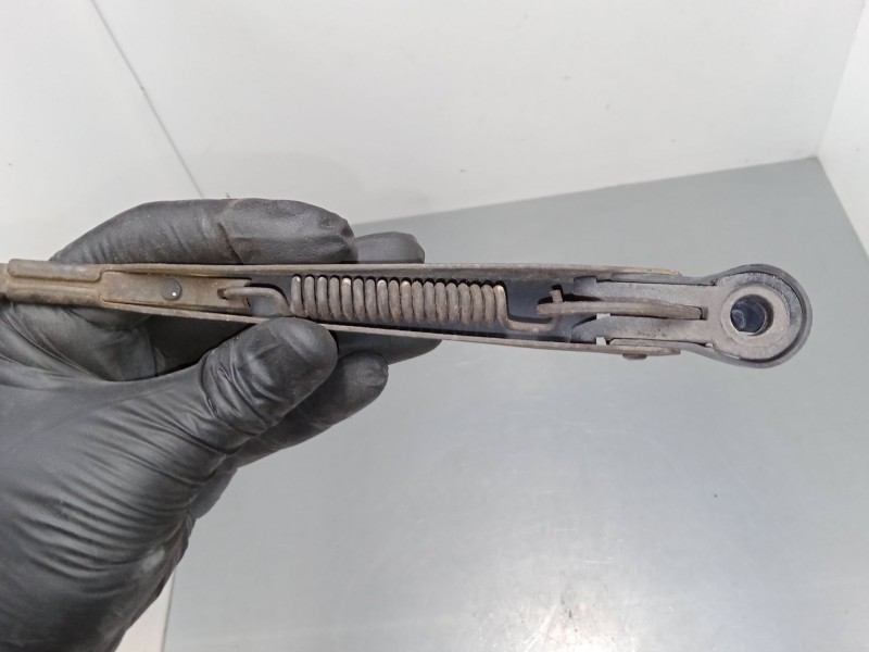 Recambio de brazo limpia delantero derecho para ssangyong korando todo terreno, abierta (k4) 2.2 d referencia OEM IAM   