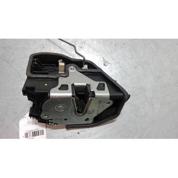 CERRADURA PUERTA DELANTERA DERECHA 51217202146 