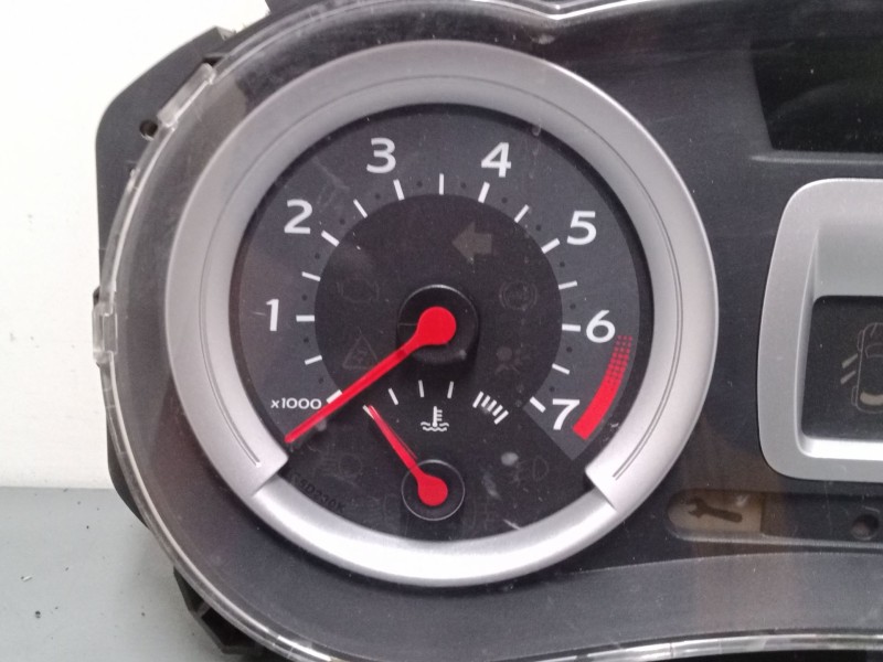 Recambio de cuadro instrumentos para renault clio iii (br0/1, cr0/1) 1.4 16v referencia OEM IAM 8200715181M  
