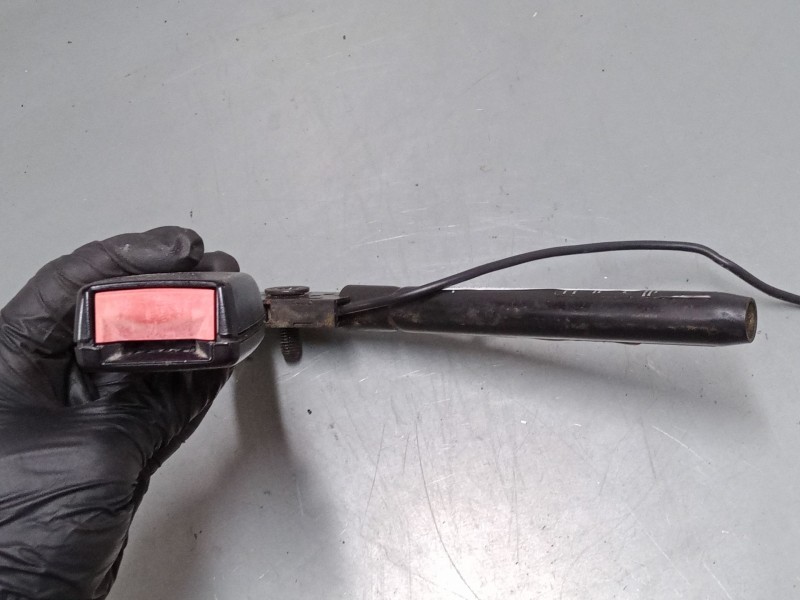 Recambio de anclaje con pretensor delantero derecho para ford fusion (ju_) 1.4 referencia OEM IAM   