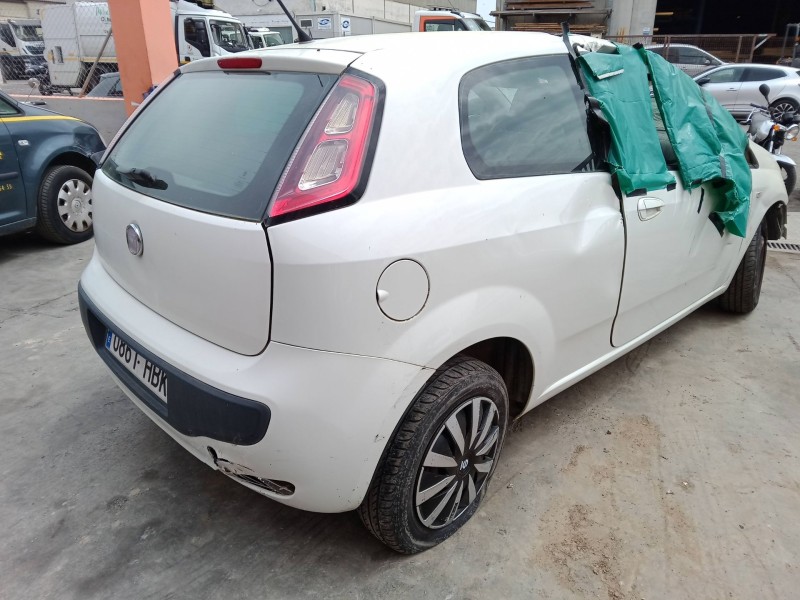 fiat grande punto (199_) del año 2011