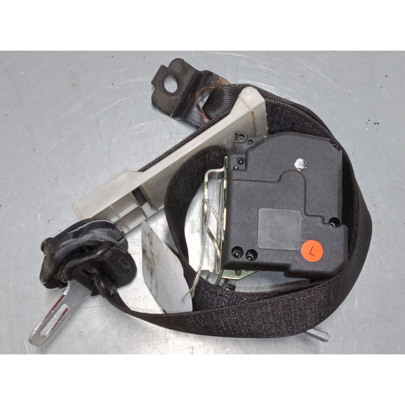 Recambio de cinturon seguridad delantero izquierdo para opel corsa c (x01) 1.4 (f08, f68) referencia OEM IAM   