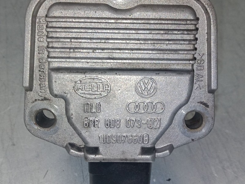 Recambio de sensor nivel de aceite para volkswagen golf iv (1j1) 1.9 tdi referencia OEM IAM 1J0907660B  6PR00807902