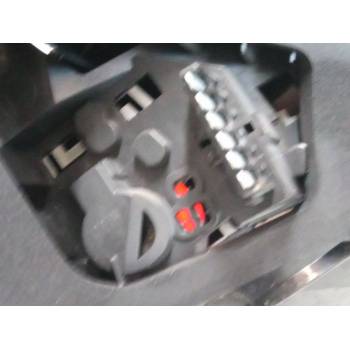PILOTO TRASERO DERECHO 13222325 