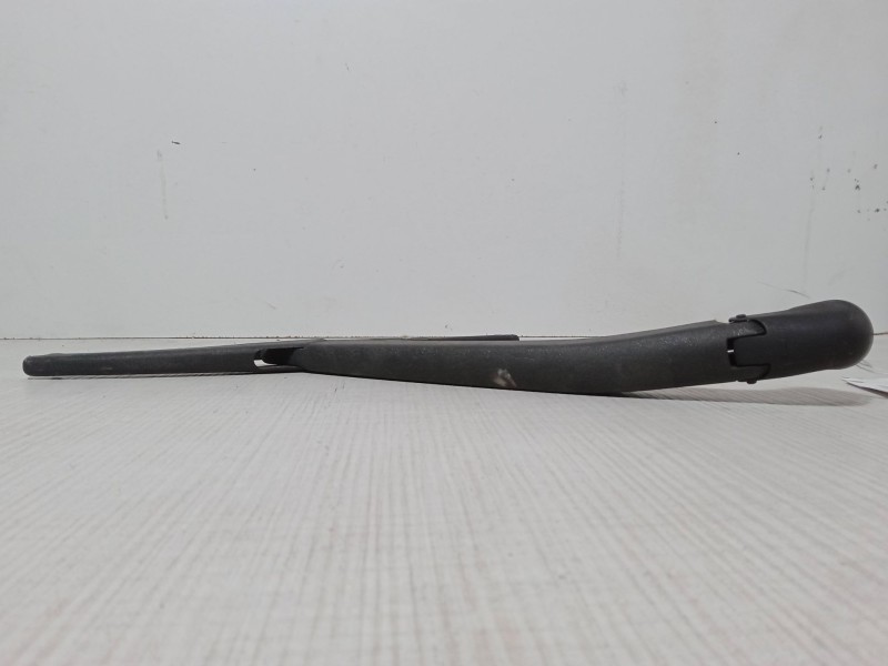 Recambio de brazo limpia trasero para fiat bravo ii (198_) 1.9 d multijet (198axd1a) referencia OEM IAM   