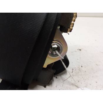 CINTURON SEGURIDAD TRASERO DERECHO 