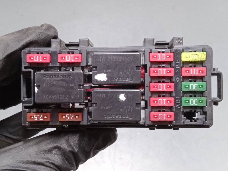 Recambio de caja reles / fusibles para honda cmx cmx 1100 rebel (sc83) referencia OEM IAM 63515133  