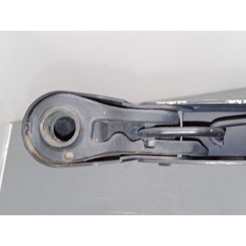 Recambio de brazo limpia delantero izquierdo para citroën c3 i (fc_, fn_) 1.4 hdi referencia OEM IAM   