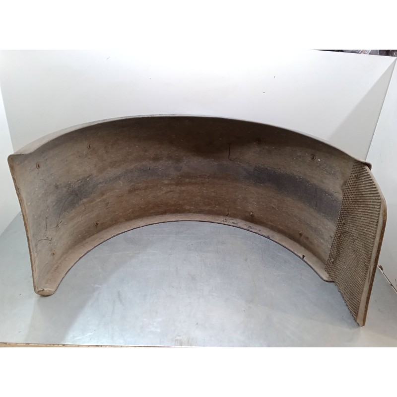Recambio de paso de rueda derecho segundo eje - camion para iveco stralis ad 260 s 36 y/ps euro5 ad260s36y ps referencia OEM IAM