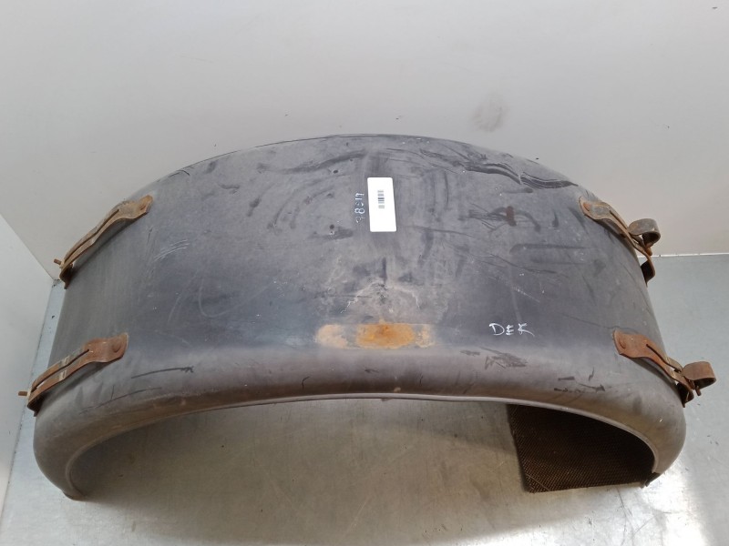 Recambio de paso de rueda derecho tercer eje - camion para iveco stralis ad 260 s 36 y/ps euro5 ad260s36y ps referencia OEM IAM 