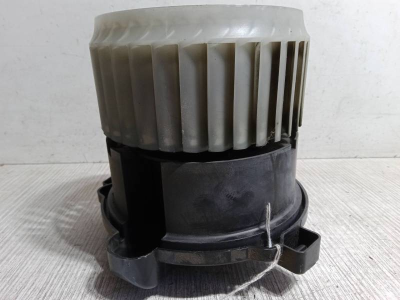 MOTOR CALEFACCION 
