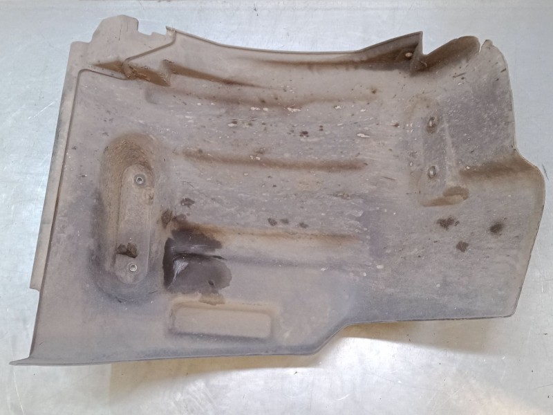 Recambio de paso de rueda derecho primer eje anterior - camion para iveco stralis ad 260 s 36 y/ps euro5 ad260s36y ps referencia Recambio de paso de rueda derecho primer eje anterior - camion para iveco stralis ad 260 s 36 y/ps euro5 ad260s36y ps referencia