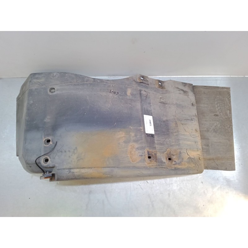Recambio de paso de rueda izquierdo primer eje posterior - camion para iveco stralis ad 260 s 36 y/ps euro5 ad260s36y ps referen