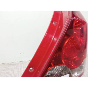PILOTO TRASERO DERECHO 30-0267R 