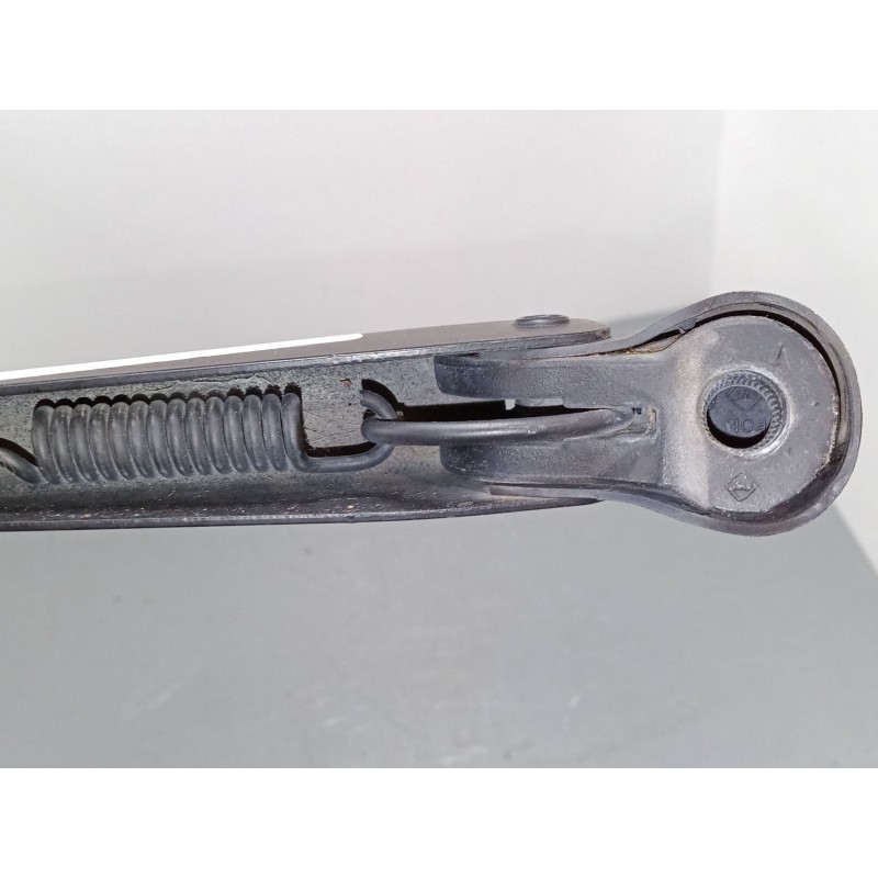 Recambio de brazo limpia delantero izquierdo para ford fiesta iv (ja_, jb_) 1.0 i referencia OEM IAM    Recambio de brazo limpia delantero izquierdo para ford fiesta iv (ja_, jb_) 1.0 i referencia OEM IAM